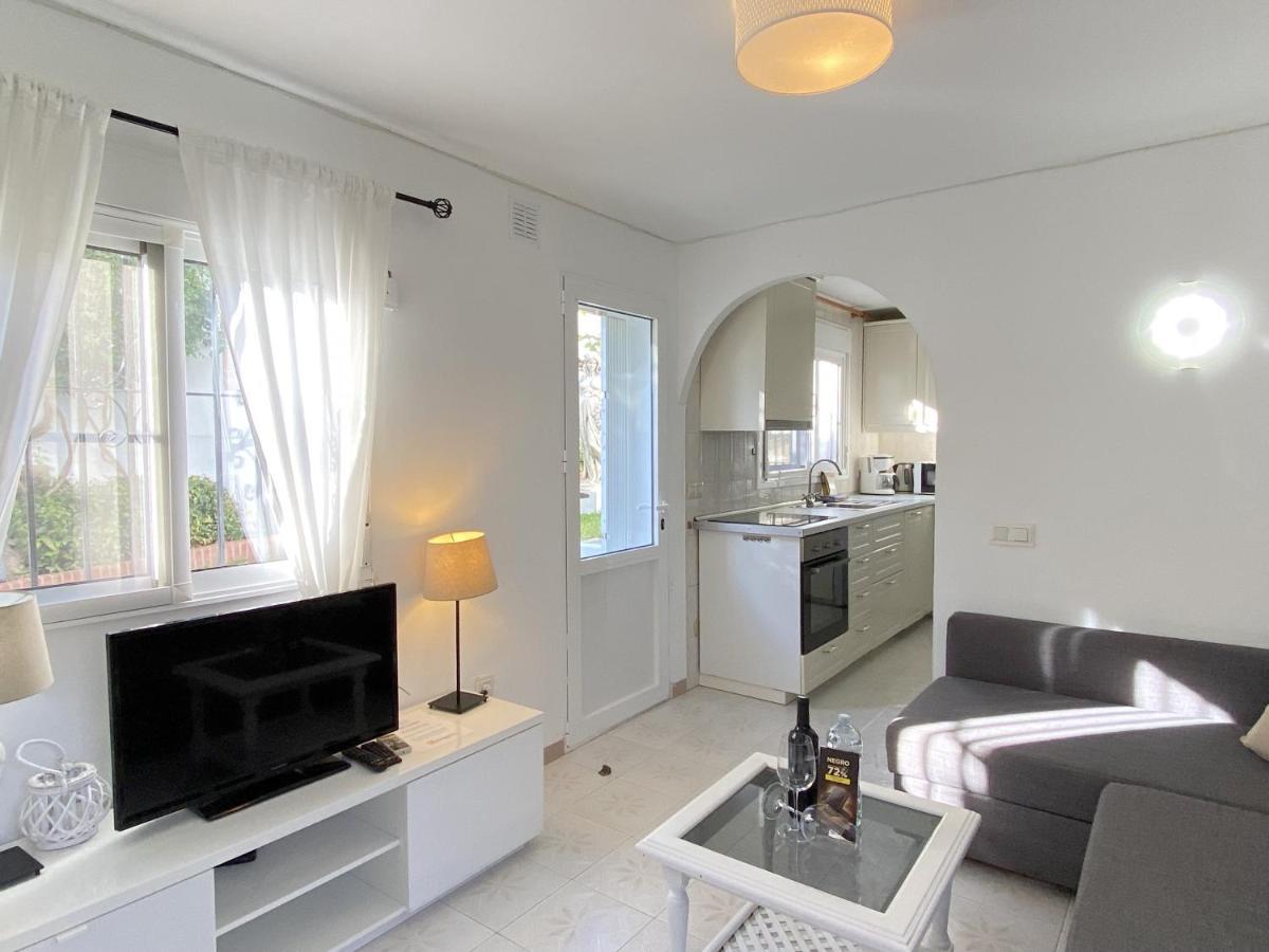 Villa Sandra Al Fresco Apartment Nerja Eksteriør billede